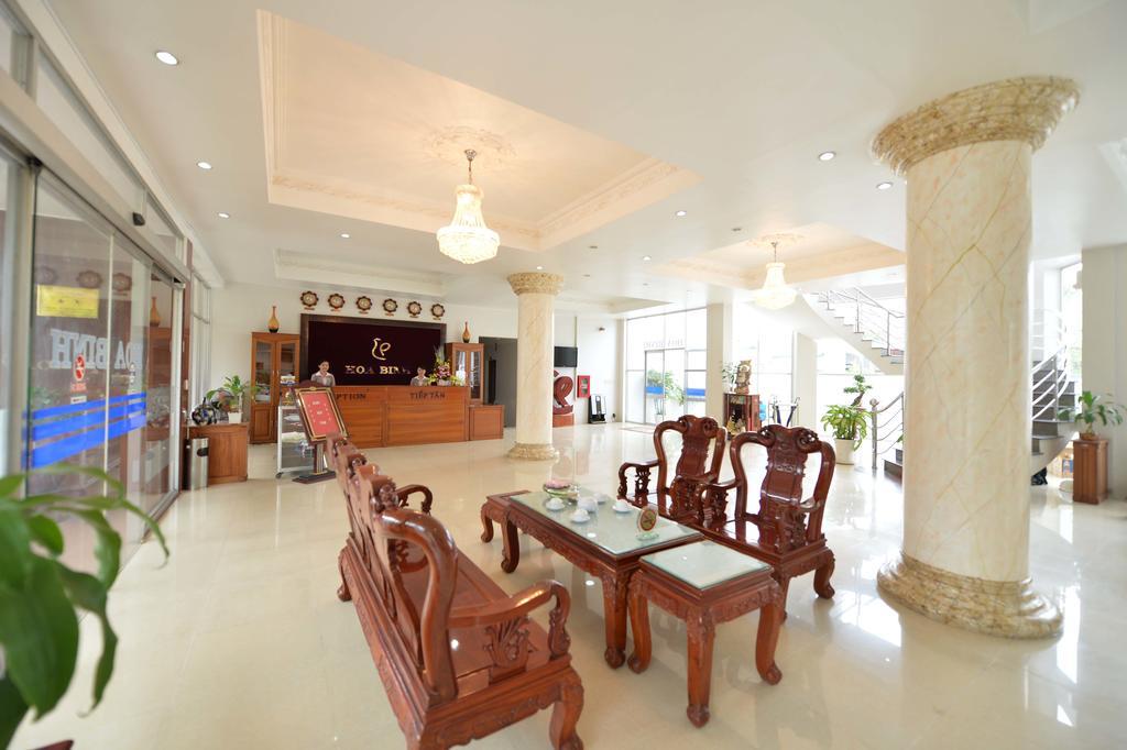 Hoa Binh 2 Hotel Long Xuyen Exterior photo